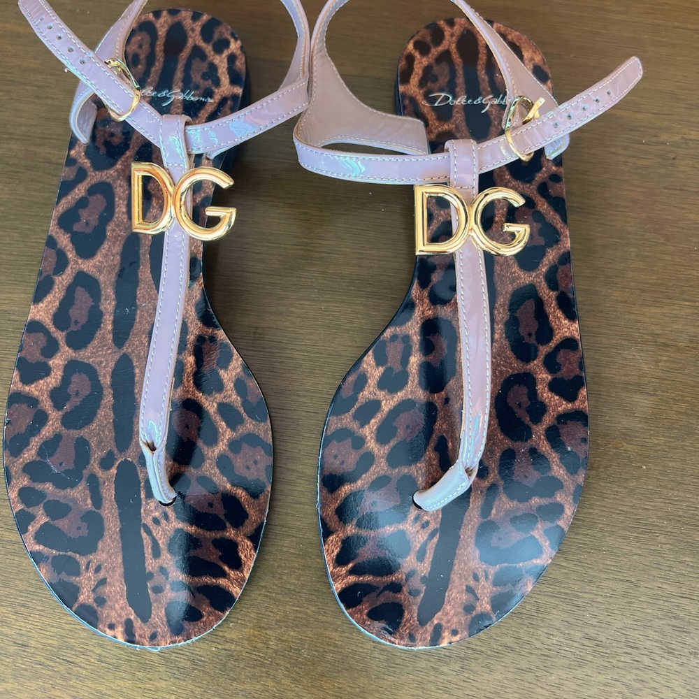 DOLCE & GABBANA sandals size 6
